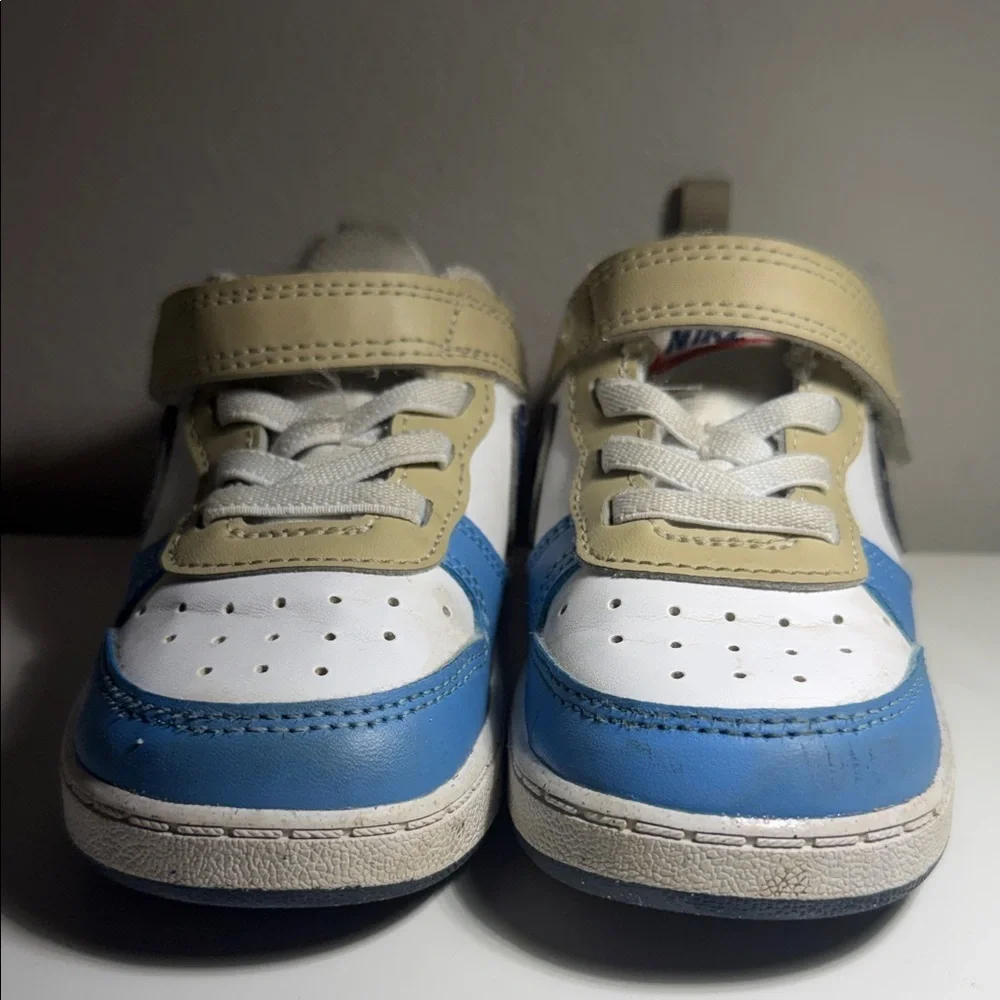 Nike Kids Blue and White Sneakers with Tan Accents
